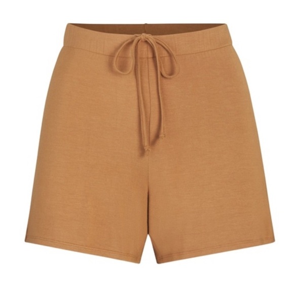 SKIMS Pants - SKIMS Sleep Short Camel